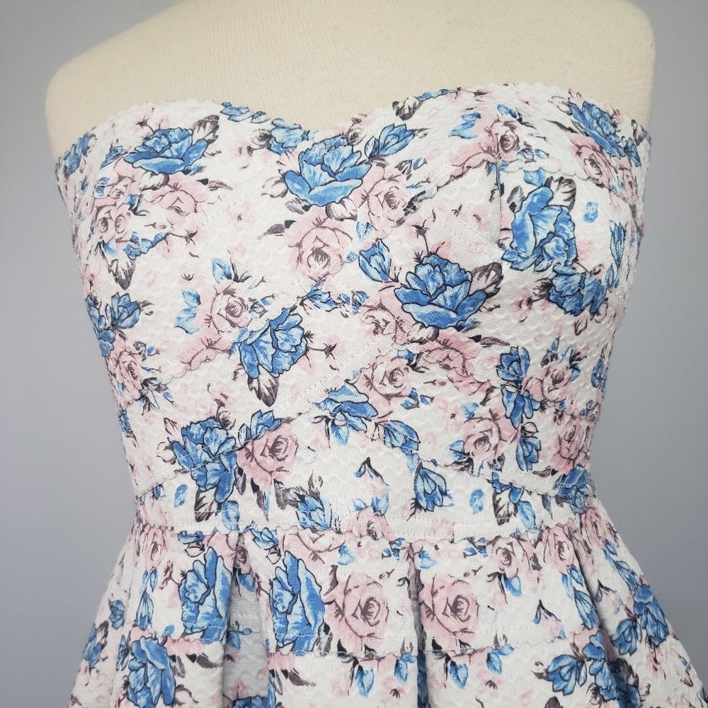 HOCO! Sans Souci White Floral Tea Party Cupcake Dress L StraplessSans Souci HOCO - Picture 4 of 16